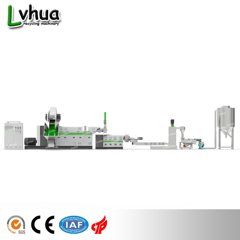إخراج 160-200kg / h PE تدوير الفيلم الرطب وتحبيب خط LDF الطاقة 45kw